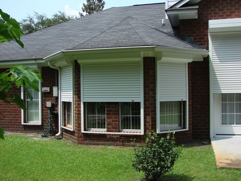 How Much Do Roll Down Hurricane Shutters Cost / Roll Down Hurricane Shutters Fort Myers Fl Storm